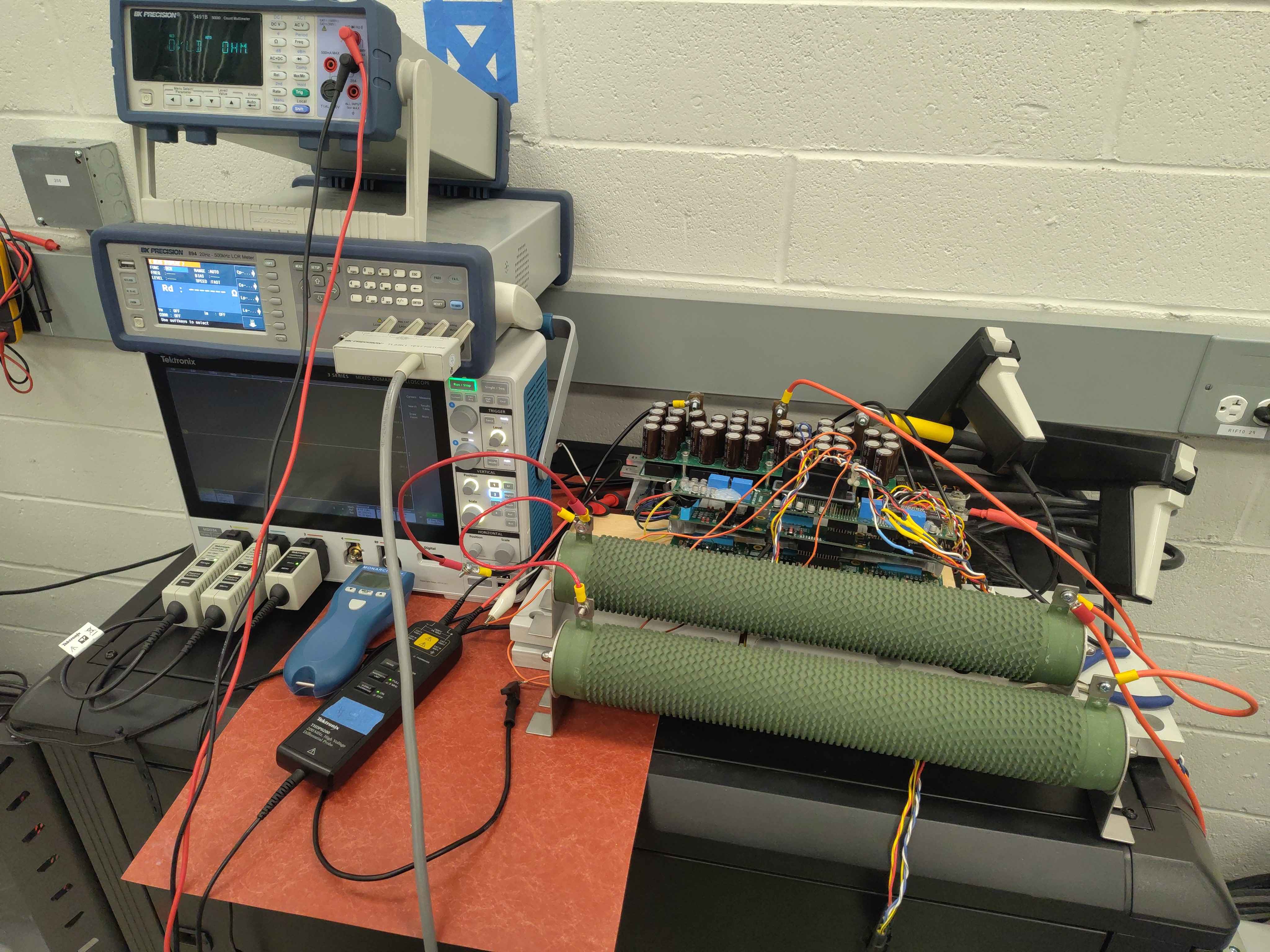 Power resistor connected to the C2 test fixture